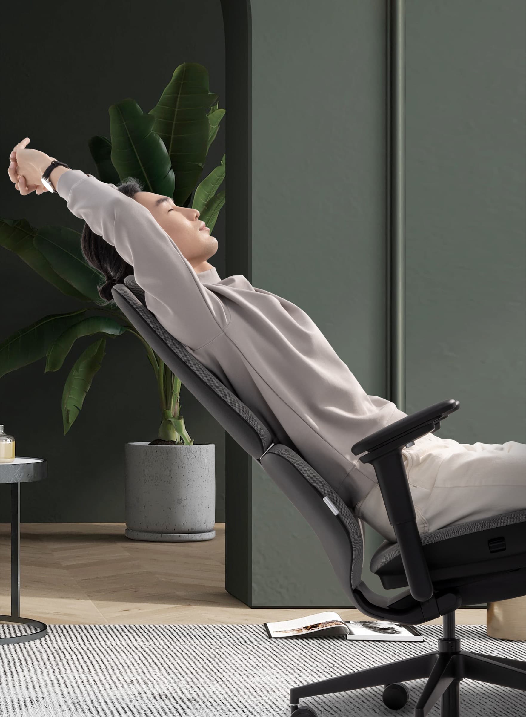 ZUOWE chair reclined in use